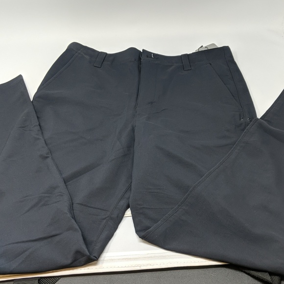 NWT UA Boys Pants 1A - Picture 1 of 1